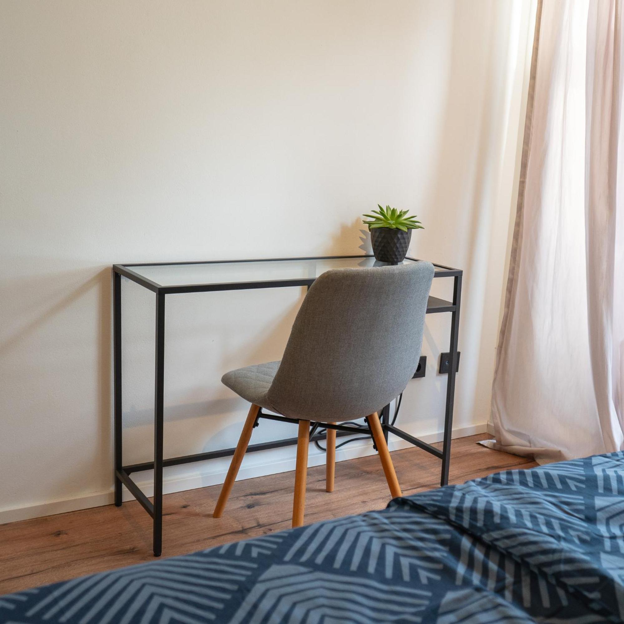 M Apartment Charme - Gemuetlich Geraeumig Heimisch ลันเดาอินแดร์ฟัลซ์ ภายนอก รูปภาพ
